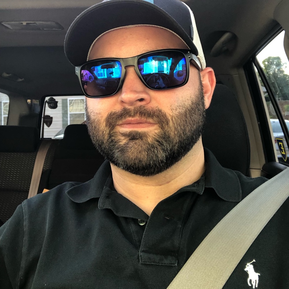 Meet your Posher, Troy